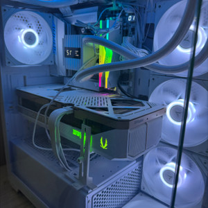 고사양 컴퓨터 판매합니다 9950x3d/64/5080