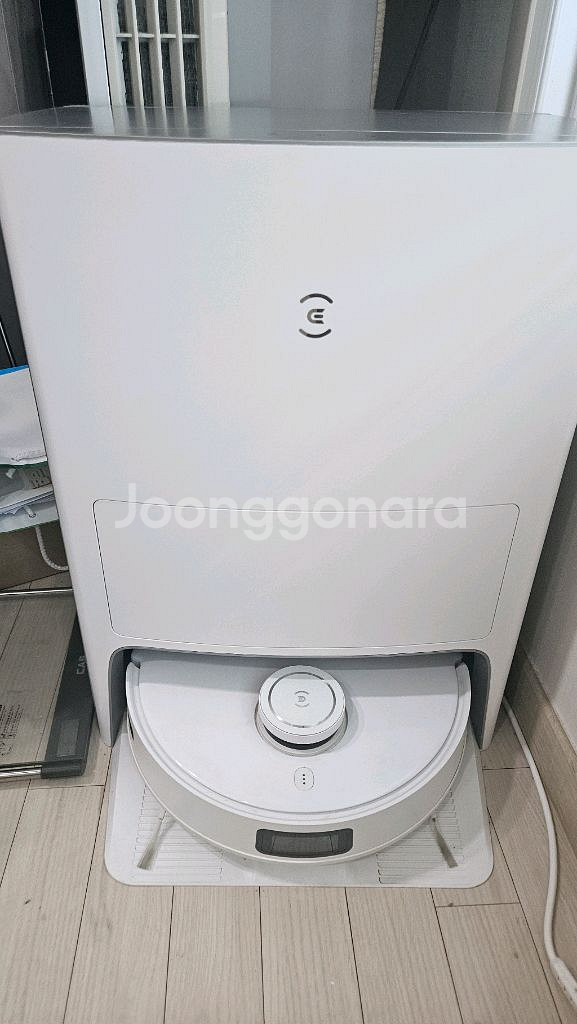 DEEBOT 로봇청소기 (가격내림)--0