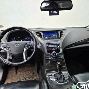 [현대]그랜저 HG HG220 PREMIUM 기본형 (