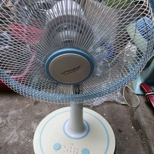 유닉스고급 선풍기, 목부분 테이핑 흔적