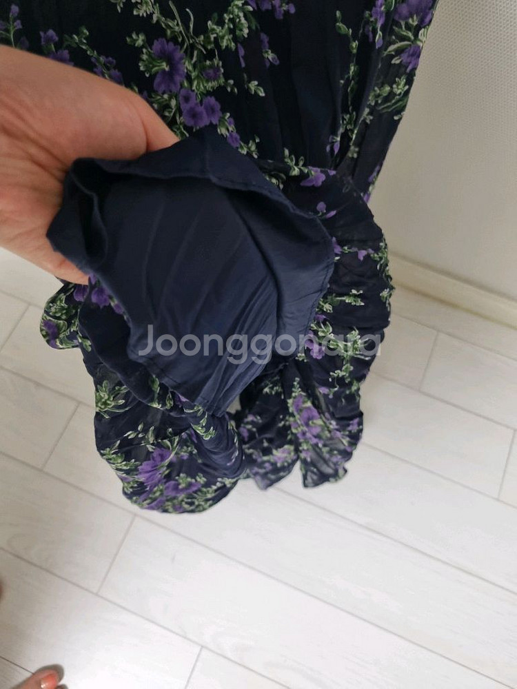 엠핀(M.FFIN) 플라워 브이넥 썸머 롱 원피스(55--7
