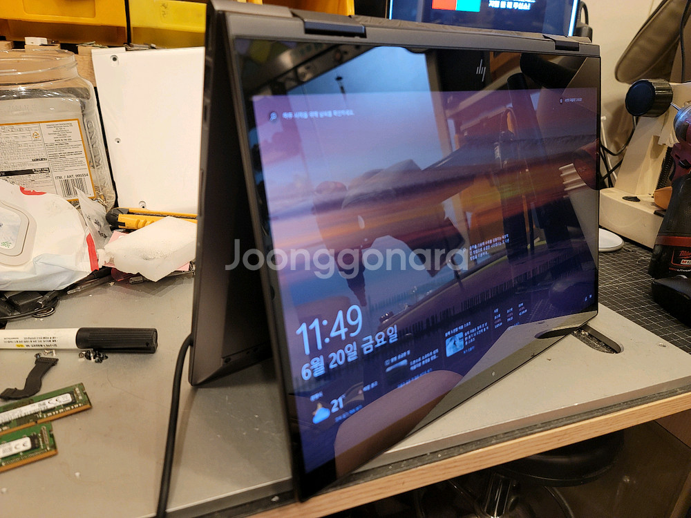 HP ENVY x360 15인치 노트북 터치360도회전--0