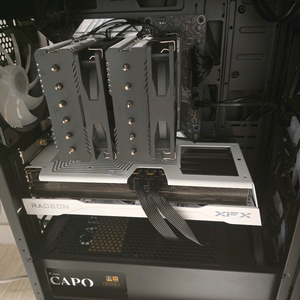 XFX RX9070XT SWIFT 화이트