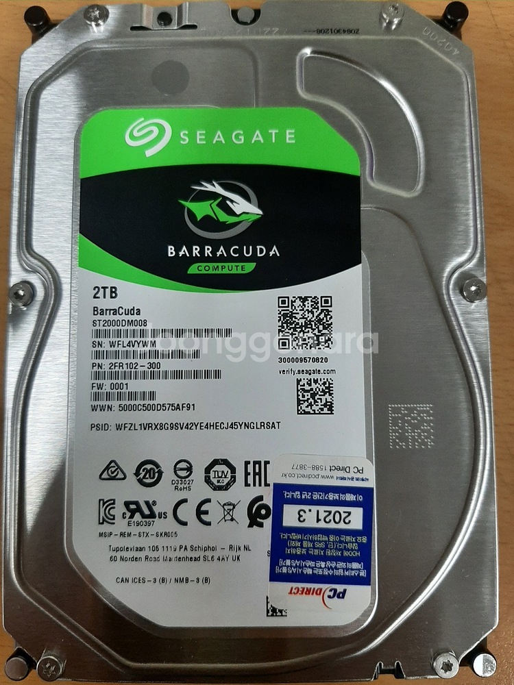 씨게이트 바라쿠다 HDD 2TB--0