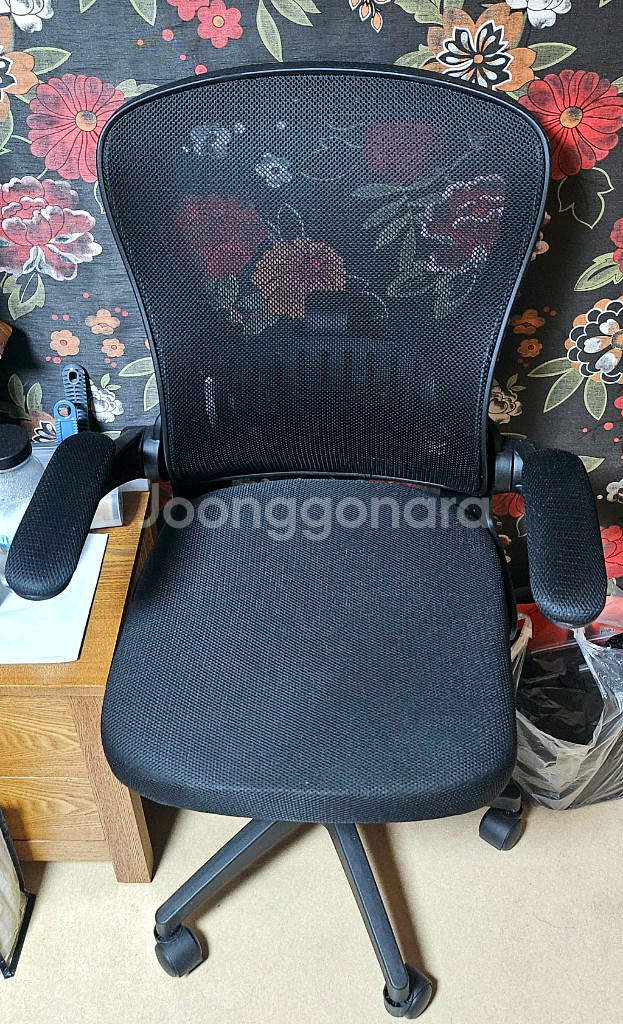 매쉬의자 팔아요--0