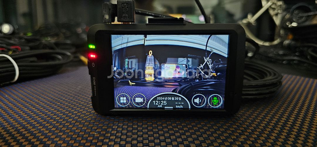 파인뷰 GX5 블랙박스 (32GB, GPS포함)--2