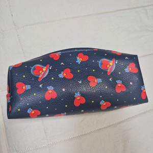 bt21 타타 필통