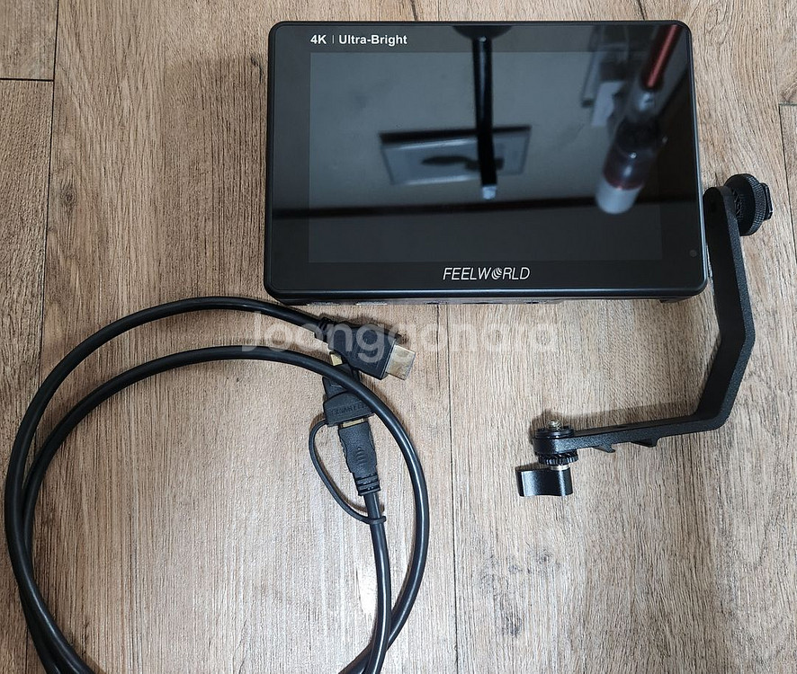 필월드 Lut7s Pro 2200nit 필드모니터--1