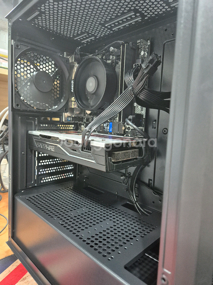 [경산]게이밍 컴퓨터 판매(RX580 8GB 외)--2
