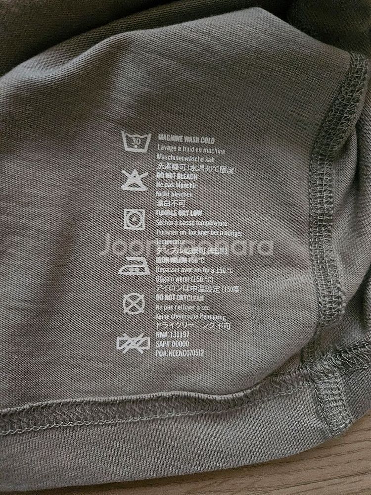 킨 KEEN 반팔티셔츠 S--7