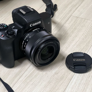 캐논 EOS M50 미러리스 카메라