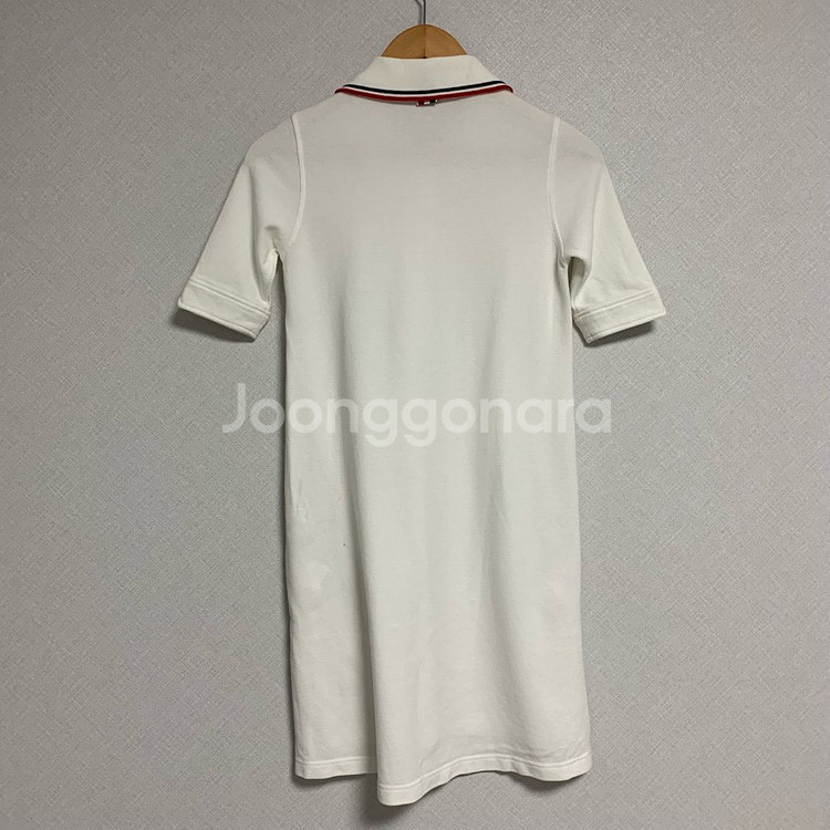 톰브라운 삼선 카라 원피스--1