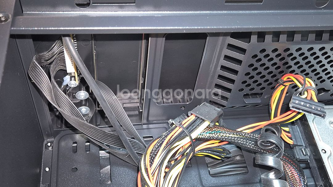 기가바이트 H310M DS2V 2.0 메인보드 반본체--4