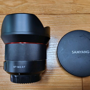 니콘 F마운트용 삼양 AF 14mm