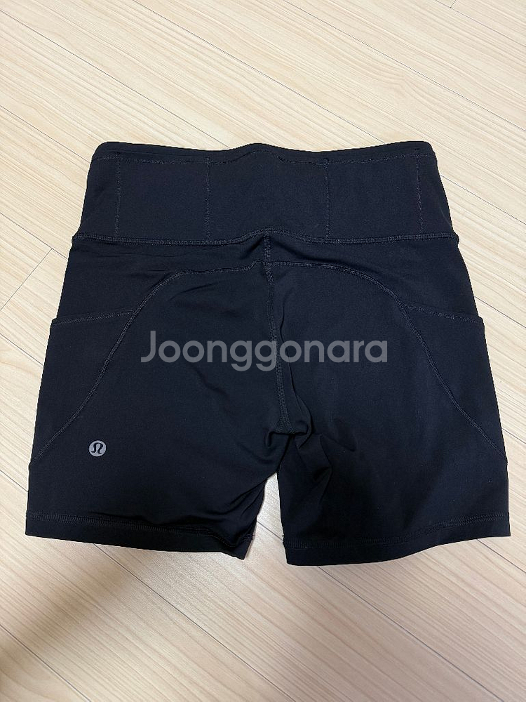 룰루레몬 패스트앤프리 6인치 여성 레깅스 6사이즈 블랙--1