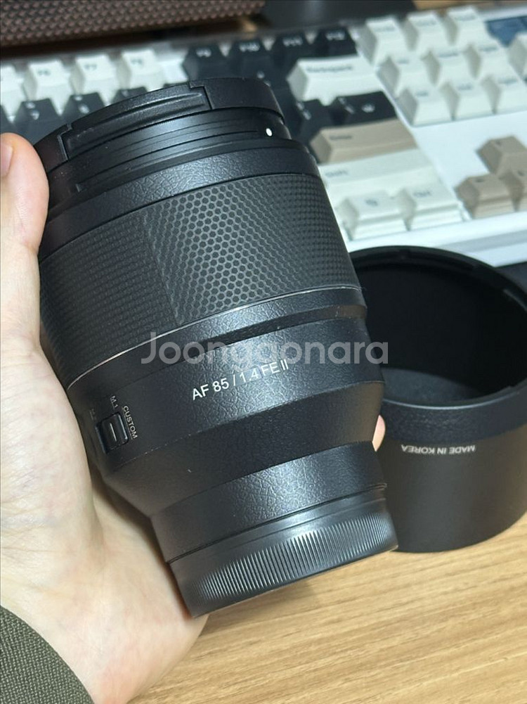 삼양 AF 85mm F1.4 FE II 렌즈 팝니다--0