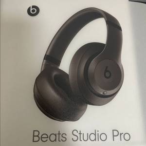 Beats Studio Pro 무선 헤드폰 딥브라운