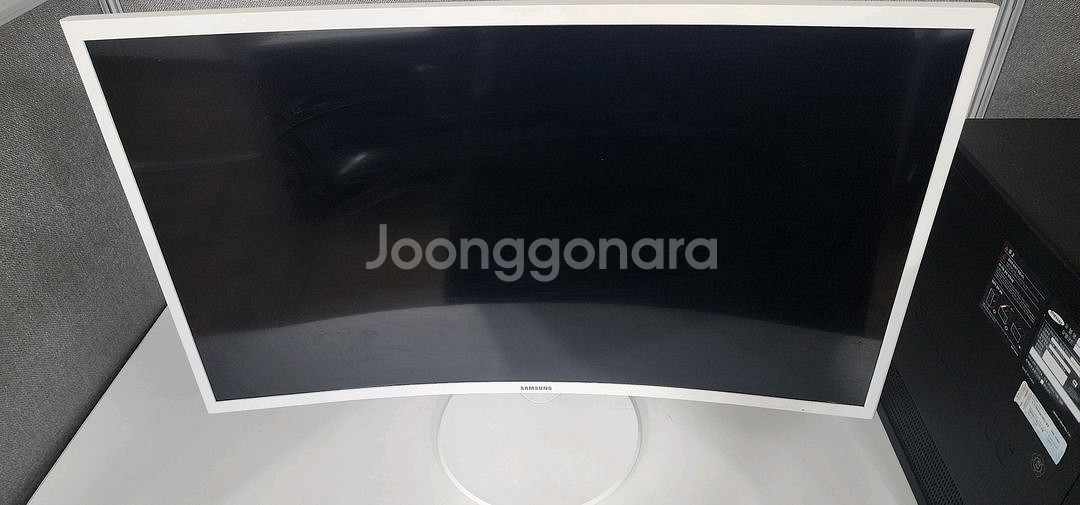 삼성 커브드32인치 모니터--0