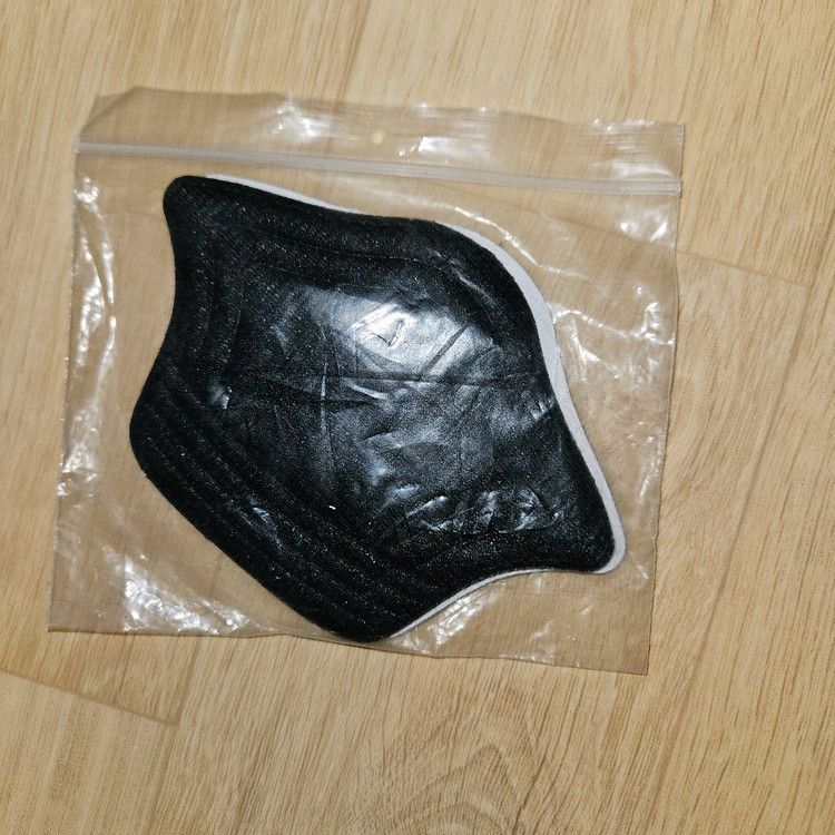 신발 뒤꿈치 패드 개당 700원 새거.--2