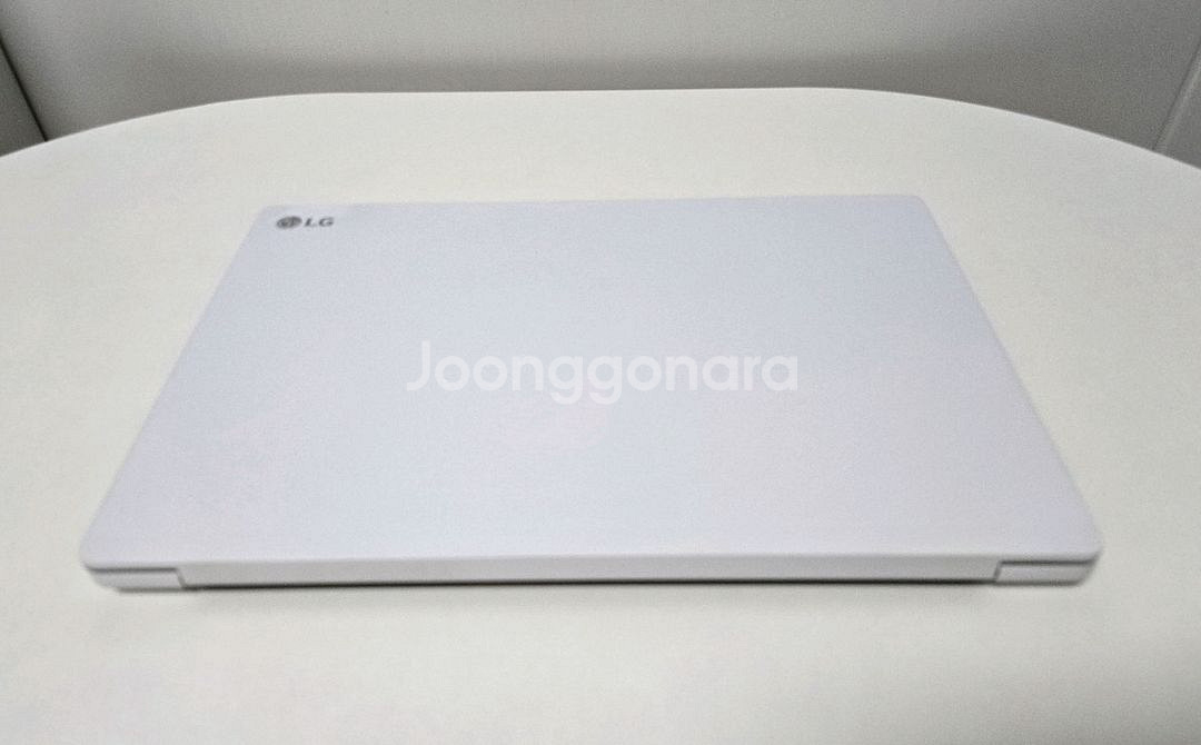 LG 울트라 노트북 (13U70P)--6