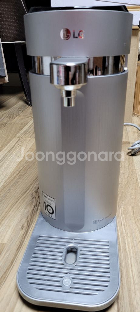 엘지퓨리케어 좌우스윙 냉온 정수기--1