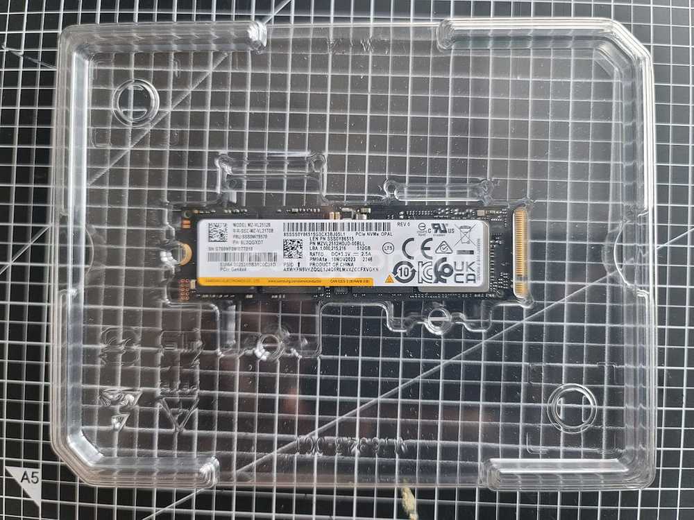 삼성 PM9A1a M.2 500GB 미개봉 + 방열판--0