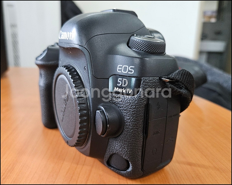 캐논 EOS 5D Mark IV 중고 카메라--3