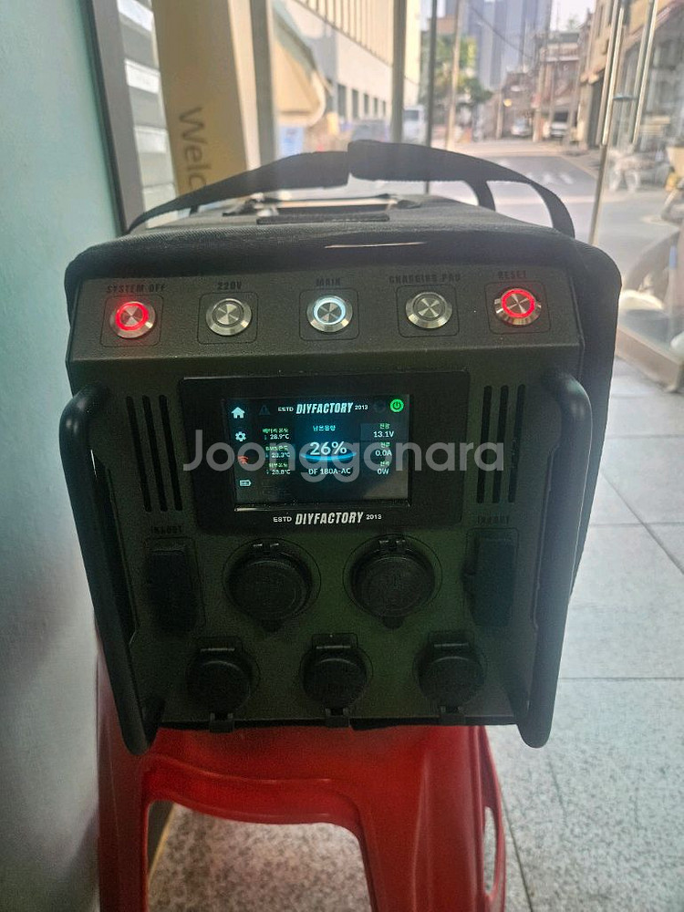 다이팩토리 올인원 파워뱅크 180A--0