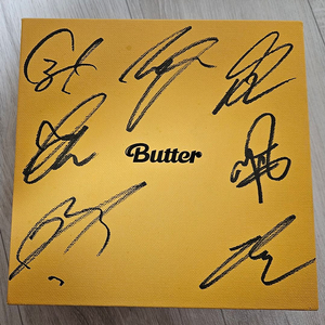 BTS Butter 친필싸인CD 팝니다