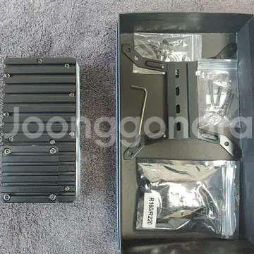 Phanteks Glacier R160C 수냉물통--3