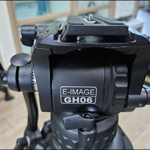 E-IMAGE GA752 (삼각대)+GH06 (헤드)