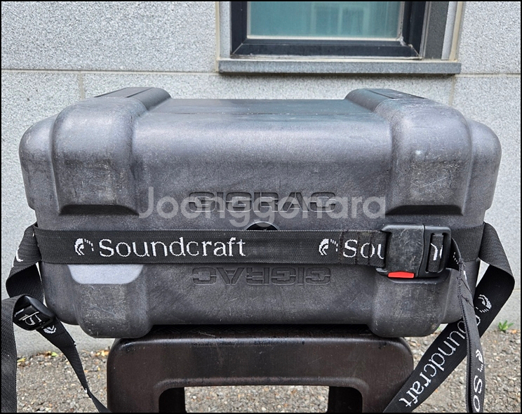사운드크래프트 GIGRAC 1000 중고 파워드믹서--1