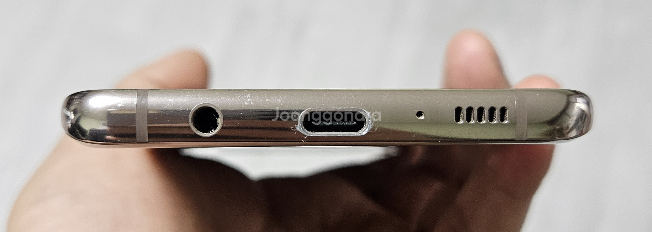 갤럭시 S10 5G 로얄골드 256GB 싸게 팝니다.--3