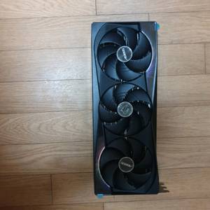 기가바이트 Rtx 5070 ti