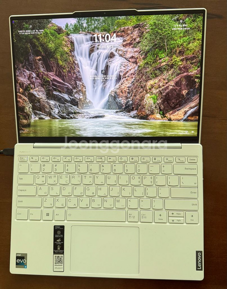 Yoga Slim 7i Carbon 13IRP8--0