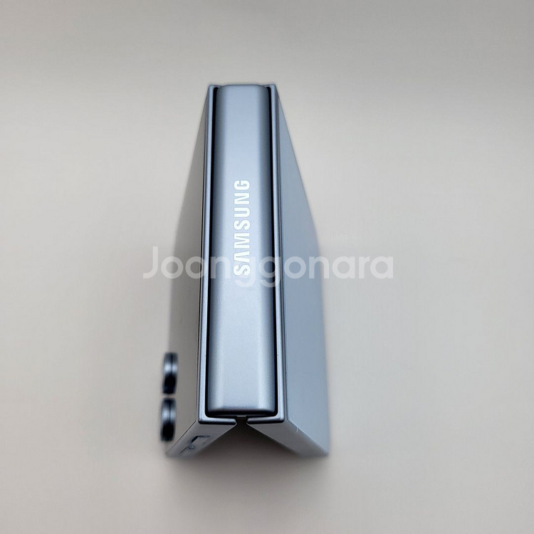 새폰같은 갤럭시 플립6 256GB 팝니다~--3