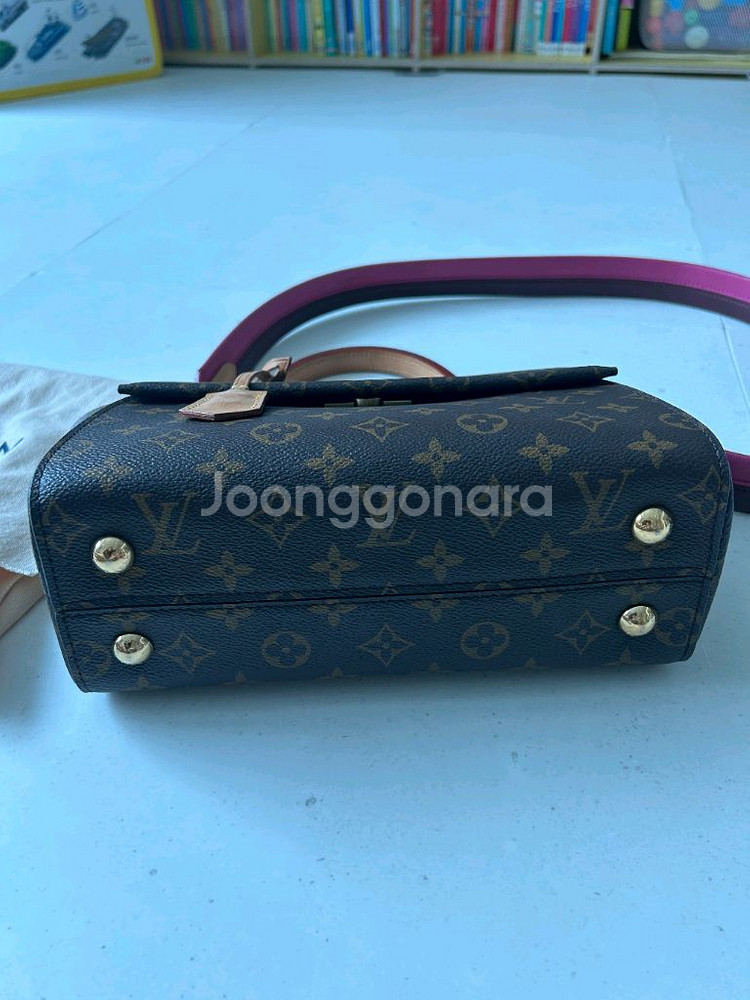루이비통 클루니BB M42738--2