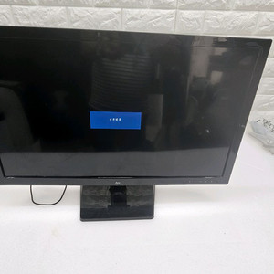 레안텍 24인치 LED 모니터 입니다