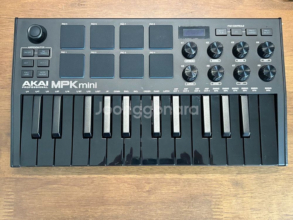 [판매] AKAI MPK Mini MK3 블랙--1