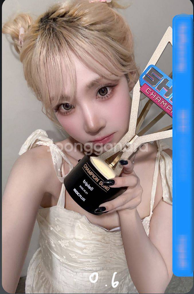 트리플에스 나경 서아 쇼챔 오브젝트--0