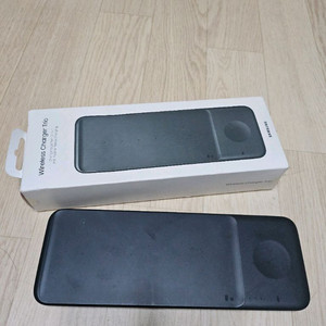 삼성 3in1 무선충전기 판매합니다