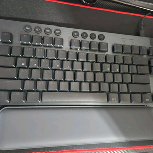 로지텍 G915 X LIGHTSPEED 택타일 키보드
