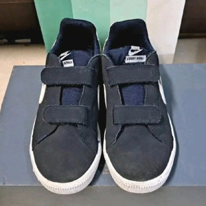 나이키키즈210 코트로얄 운동화스니커즈.