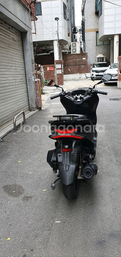 혼다 pcx125cc 판매합니다--3