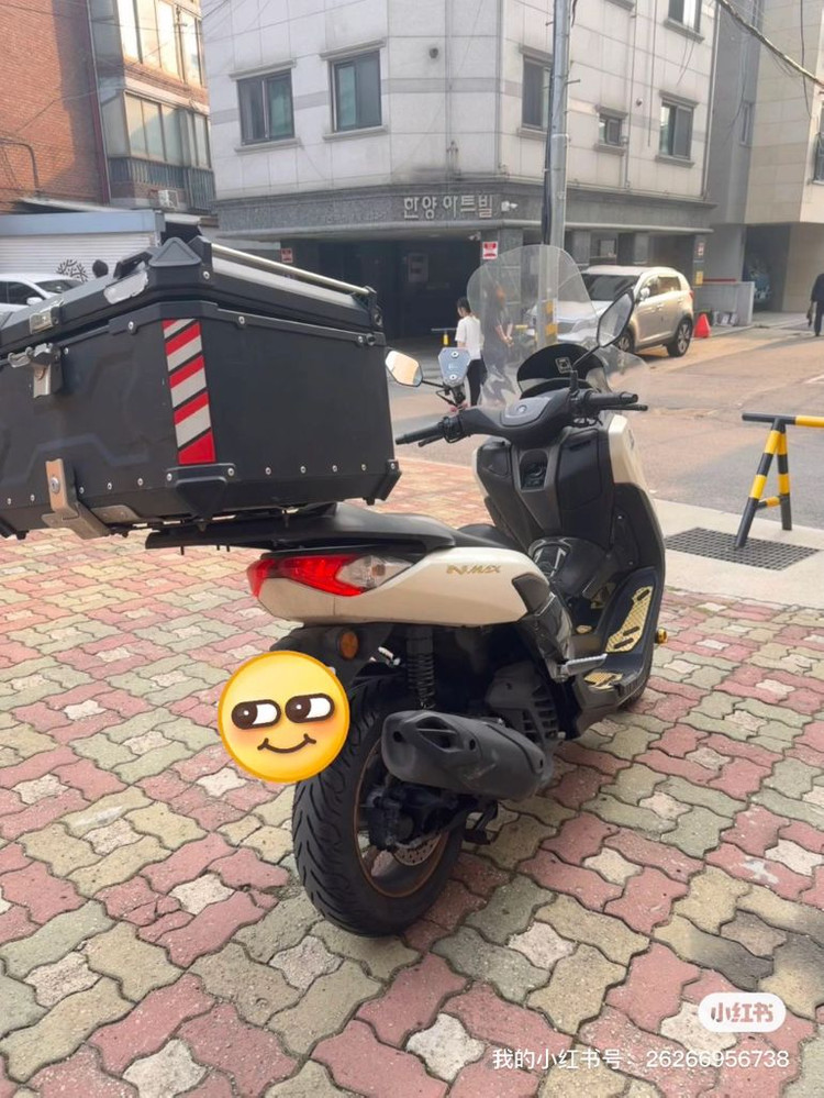 야마하 NMAX155 이미지