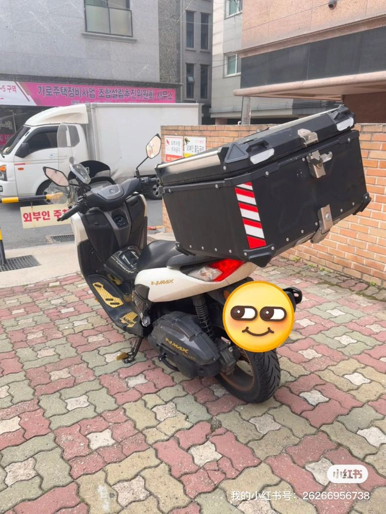 야마하 NMAX155 이미지