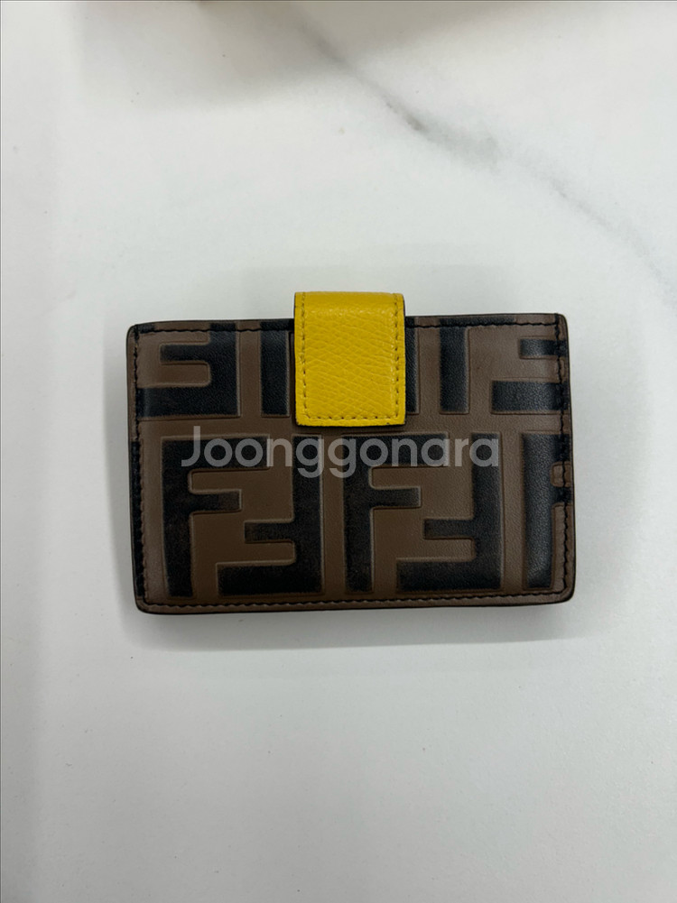 펜디 아코디언 지갑--2