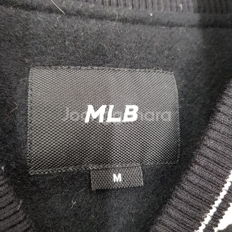 MLB 양키스 바시티 점퍼 M 사이즈--2