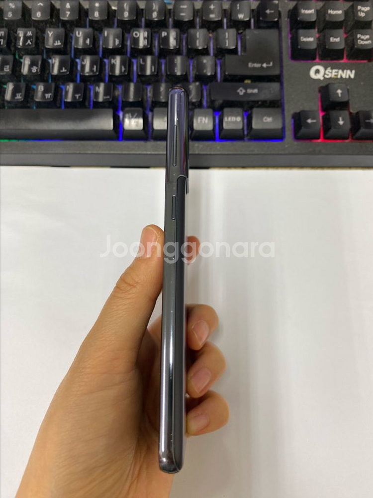 갤럭시S21 블랙 외괸깔끔 256G 무잔상--5