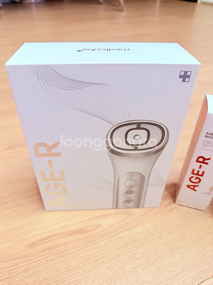 김희선 메디큐브 에이지알 유쎄라 딥 샷 입니다--1